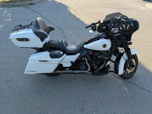 2021 HARLEY-DAVIDSON CVO™ STREET GLIDE®