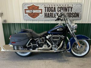 2022 HARLEY-DAVIDSON® FLHCS - HERITAGE CLASSIC 114