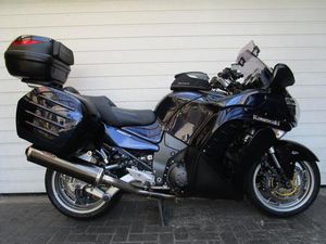 KAWASAKI GTR 1400 EXTRAS SCHECKHEFTGEPFLEGT