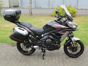 KAWASAKI VERSYS 650 GRAND TOURER 1 HD. ERST 8.600 KM