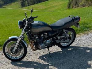 KAWASAKI ZEPHYR 750 C NAKED BIKE EXCEL SPEICHENRÄDER CAFERACER