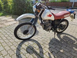 YAMAHA XT 550 BAUJAHR 11/1982, 38PS HU 05/2026