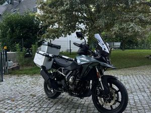 SUZUKI V-STROM