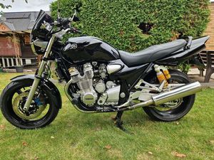 YAMAHA XJR 1300 (RP10) - VERGASER (!)