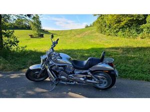 HARLEY-DAVIDSON HARLEY-DAVIDSON V-ROD 100TH ANNIVERSARY EDITION