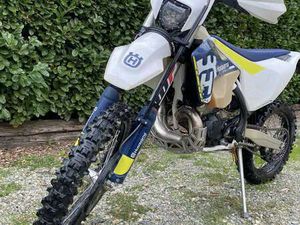HUSQVARNA TE 300