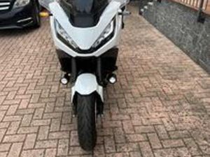 HONDA NT1100 TRAVEL
