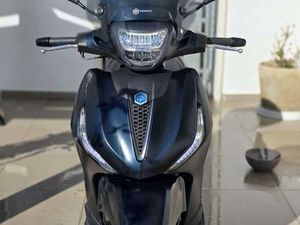 PIAGGIO BEVERLY 400 400 HPE NERO