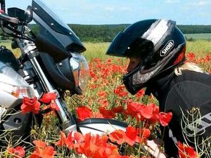 SUZUKI GSR 600 ABS TÜV+REIFEN NEU