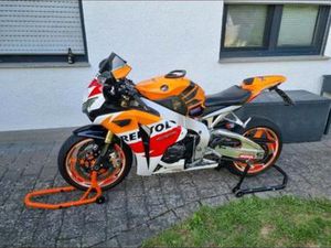 HONDA CBR 1000 RR SC59 REPSOL