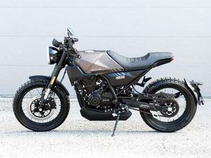 CROSSFIRE 125 LC CHARLY BROWN MATT A1! +++LAGER...