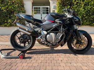 MV AGUSTA BRUTALE 910R