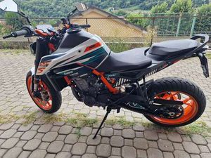 KTM 890 DUKE R R ARANCIONE