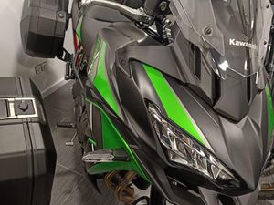 KAWAZAKI VERSYS 650 NOVA A ESTREAR