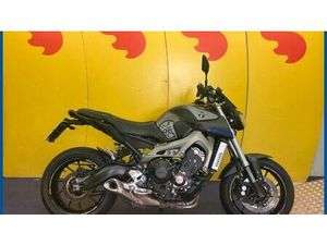 VENDO YAMAHA MT-09 (2013 - 15) USATA A VENARIA REALE (CODICE 9828911) - MOTO.IT