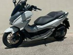 HONDA FORZA COME NUOVO