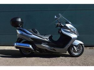 2011 SUZUKI BURGMAN AN400 ULTRA LOW MILEAGE SCOOTER PETROL MANUAL