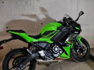 KAWASAKI NINJA 650 KRT * A2*