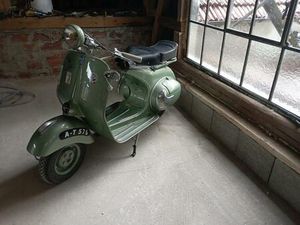 VESPA, ACMA V51, WIDEFRAME, OLDTIMER, ROLLER