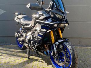YAMAHA TRACER 9 GT + RIESEN ZUBEHÖR REIFEN & SERVICE NE