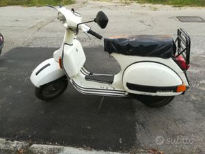 VESPA PX125E