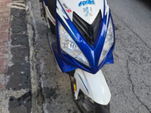 SCOOTER PEUGEOT