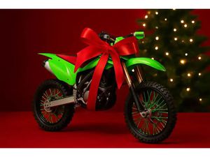 2020 KAWASAKI KX 100..ONLY ROAD 5 TIMES...NICER THAN NEW...