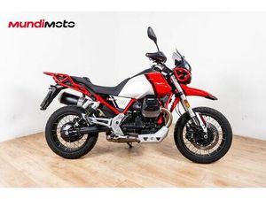 MOTO GUZZI V85 TT EVOCATIVE GRAPHICS