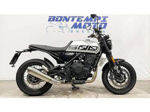 VENDO BRIXTON MOTORCYCLES CROSSFIRE 500 (2021 - 25) USATA A CONCESIO (CODICE 9830154) - MOTO.IT