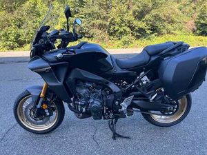 YAMAHA TRACER 9 GT NERO