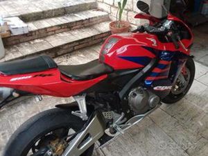 HONDA CBR 600 RR