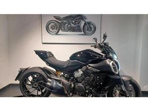 VENDO DUCATI DIAVEL V4 (2023 - 25) USATA A ALME' (CODICE 9830198) - MOTO.IT