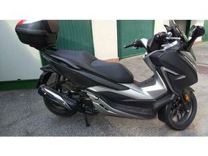 VENDO HONDA FORZA 300 LIMITED EDITION ABS (2020) USATA A SAVIGLIANO (CODICE 9830328) - MOTO.IT