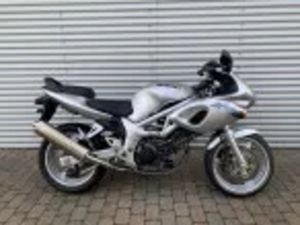 SUZUKI SV 650 S HMC MOTORCYKLER. VI BYTTER GERNE.