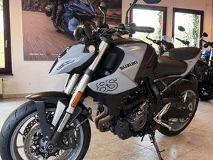 SUZUKI GSX-8S GEPRÜFTE GEBRAUCHTE