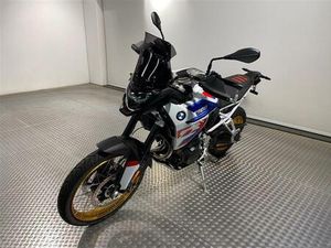 BMW F 900 GS