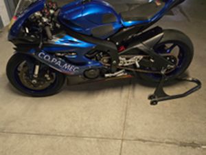 YAMAHA YZF R6 RACE 2021