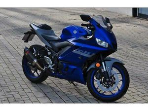YAMAHA YZF R3
