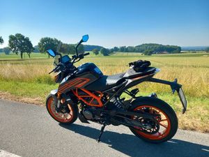 KTM DUKE 125 BLACK,SERVICE NEU