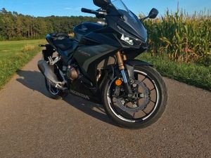 HONDA CBR 500R