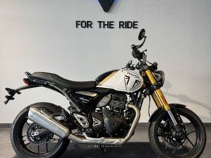 TRIUMPH SPEED 400 2025 400 CM3 | MOTO ROADSTER | 151 KM | BLANC | 47550 BOE