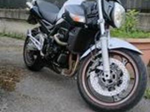 SUZUKI GSR600