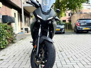 YAMAHA TRACER 7 ABS ZWART