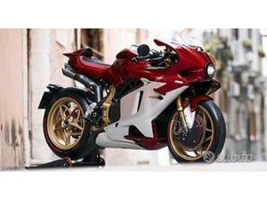 MV AGUSTA SUPERVELOCE 1000 SERIE ORO