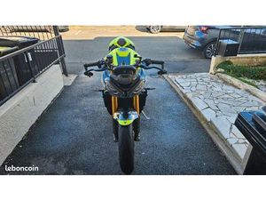 TRIUMPH STREET TRIPLE MOTO2 ÉDITION