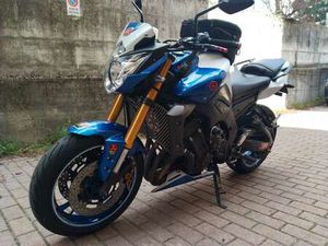 YAMAHA FZ 8 BLU/AZZURRO