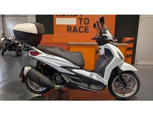 VENDO PIAGGIO BEVERLY 300 HPE (2021) USATA A VERONA (CODICE 9830635) - MOTO.IT