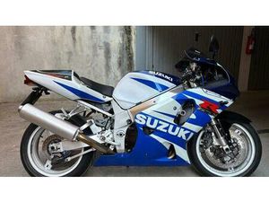 VENDO SUZUKI GSX R 750 (1999 - 03) USATA A CARPI (CODICE 9831117) - MOTO.IT