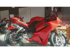 VENDO DUCATI PANIGALE V2 S (2025) USATA A IMPERIA (CODICE 9830794) - MOTO.IT