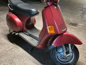 VESPA COSA 200